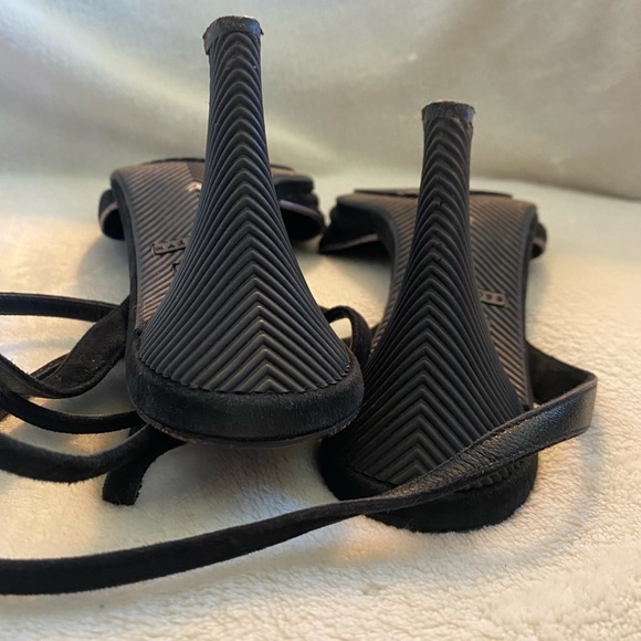 MARC JACOBS black heels - Picture 4 of 4